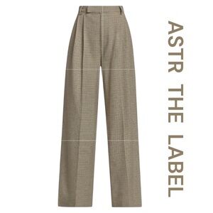 ASTR THE LABEL Milani Plaid High-Waisted Wide-Leg Trousers, Size M.